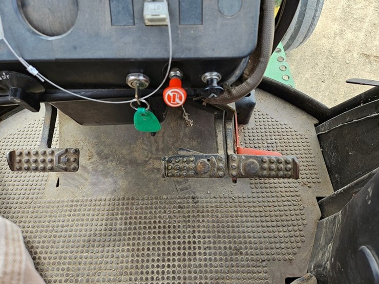 john-deere-2950-image-26