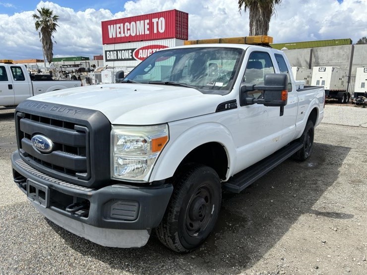 2011-ford-f250-sd-image-1