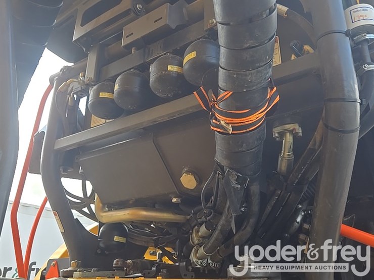 2023-volvo-a25g-image-26