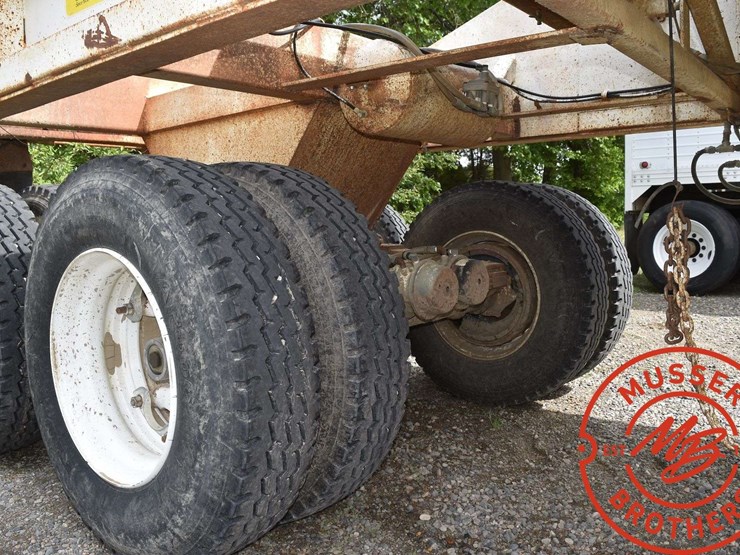 1980-clement-dump-trailer-image-24