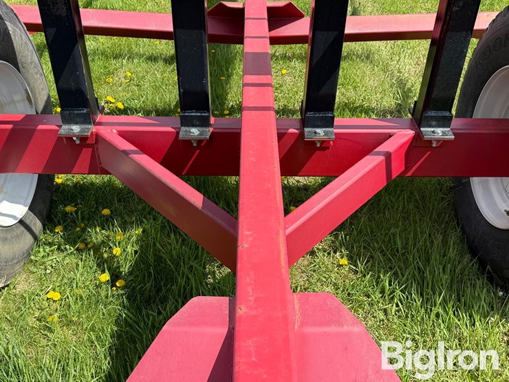 2019-industrias-america-825-round-hay-bale-wagon-image-10
