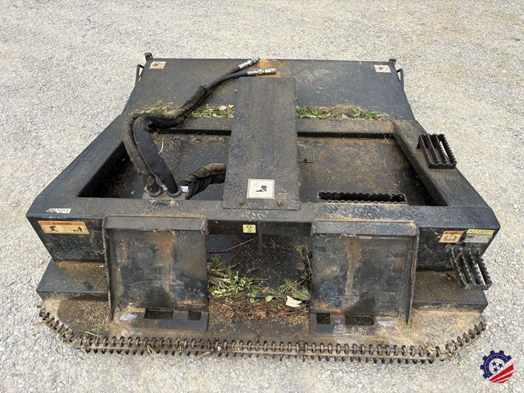 cat-br172-72"-brush-cutter-attachment-image-14