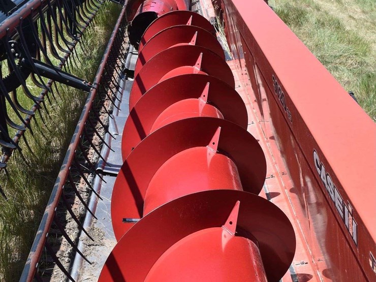 2011-case-ih-3020-image-27