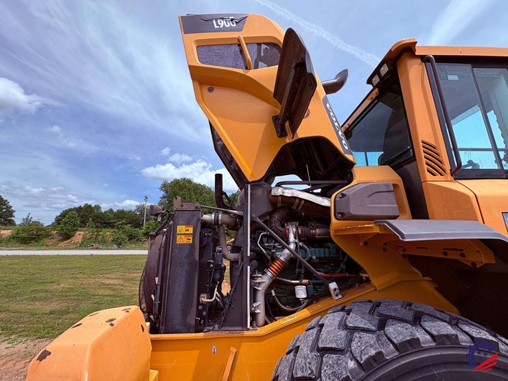 2014-volvo-l90g-image-87