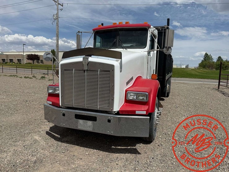 1995-kenworth-t800-image-3