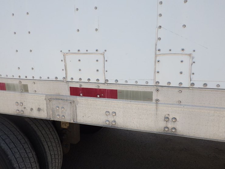 2005-utility-4000d-x-image-11