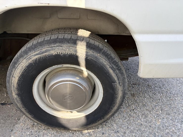 1998-ford-e350-image-5