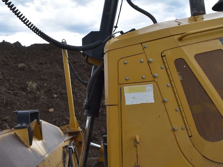 2010-caterpillar-d7e-image-20