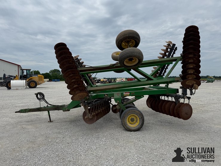john-deere-630-image-8