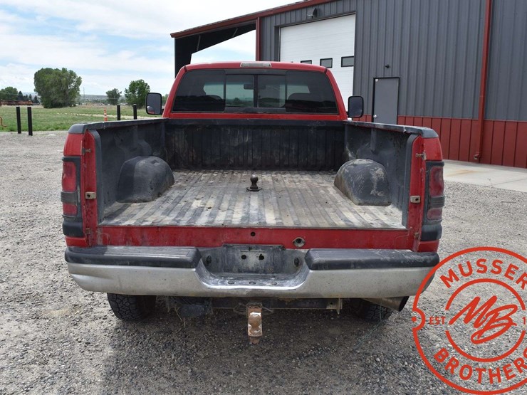 1998-dodge-ram-2500-image-4