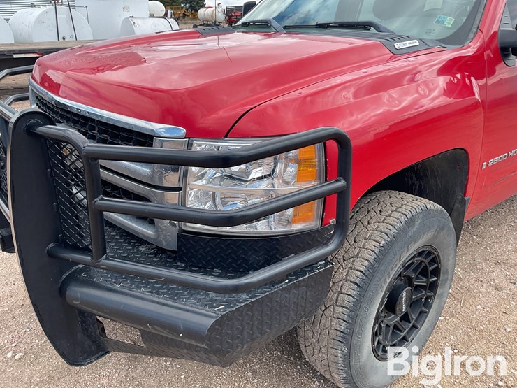 2008-chevrolet-silverado-2500-image-11