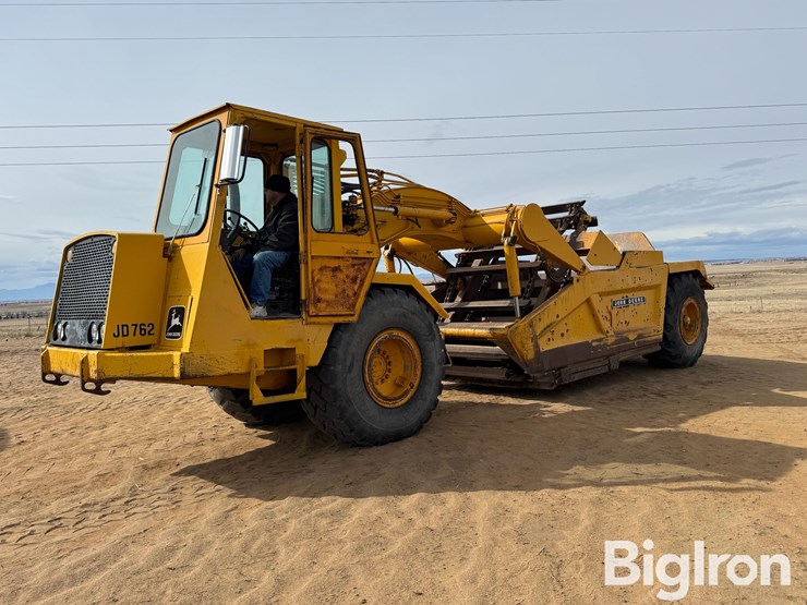 deere-762-image-1