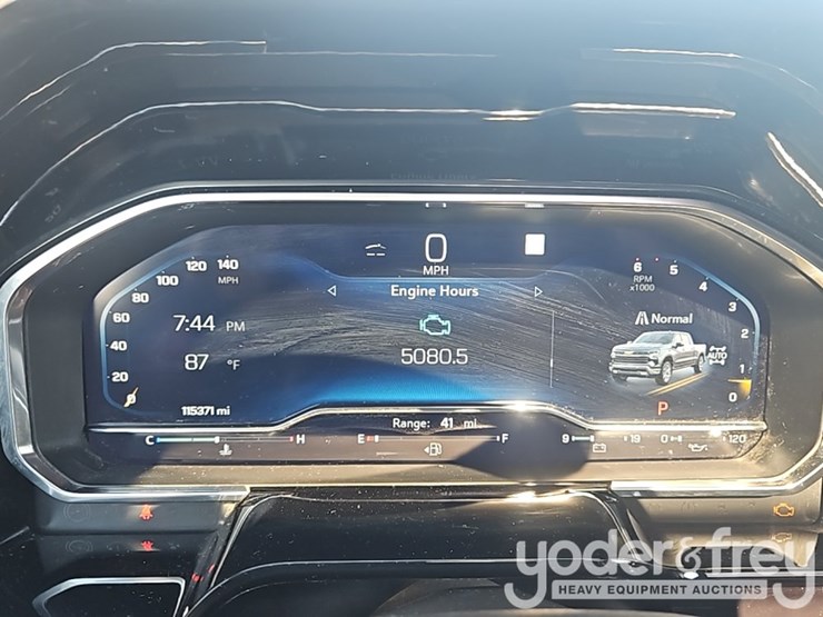2022-chevrolet-1500-image-56