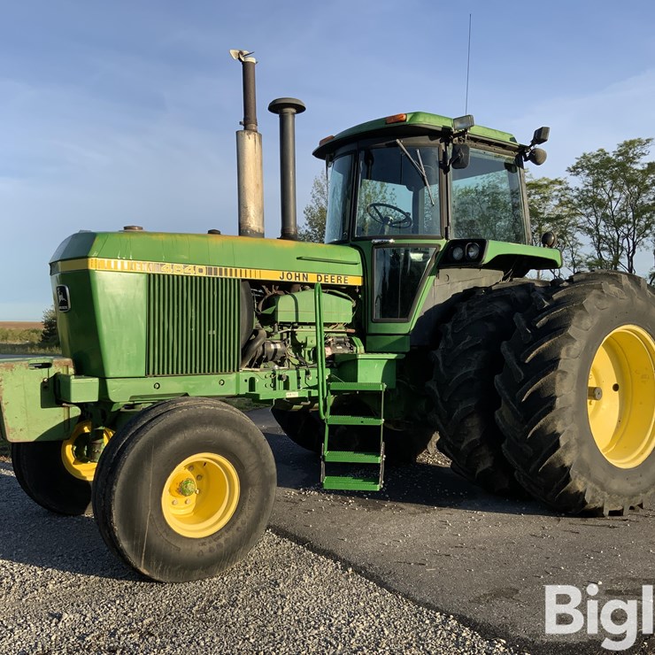1980 JOHN DEERE 2