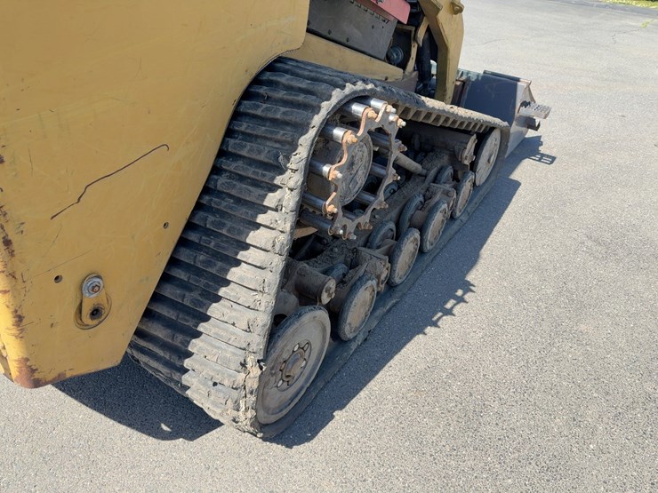 2007-caterpillar-277c-image-13