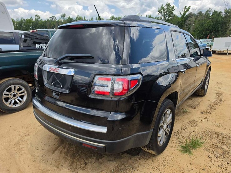 2018-gmc-acadia-slt-image-3
