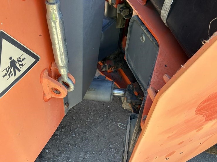 2012-hamm-hd110hv-image-9