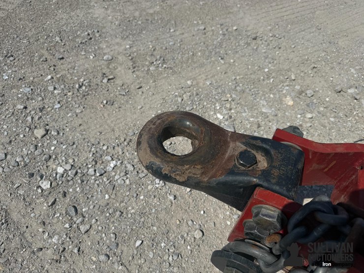 2008-case-ih-330-image-10