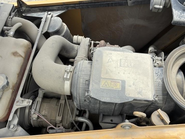 2008-caterpillar-430e-image-22