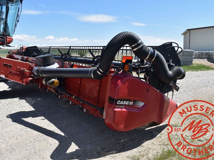 2012-case-ih-3020-image-11