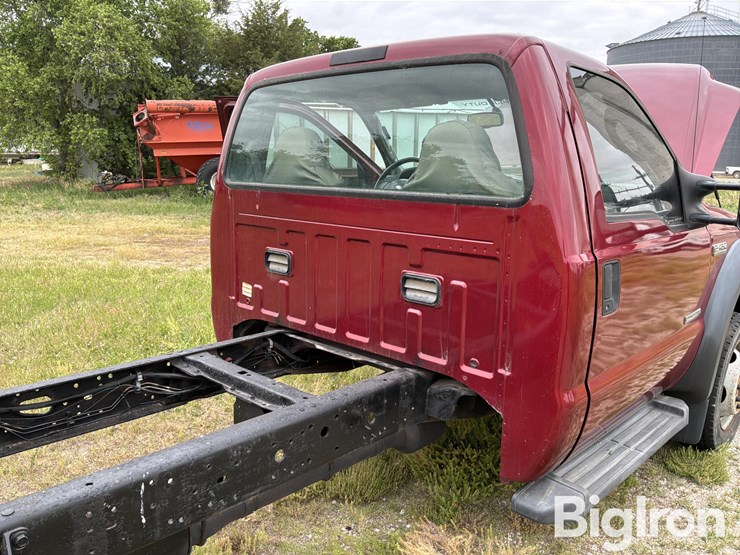 2006-ford-f450-image-15