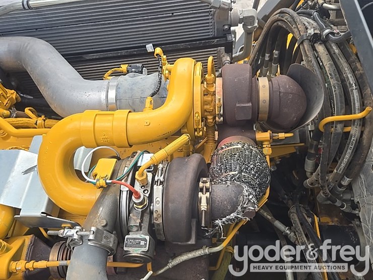 2023-deere-260e-image-37