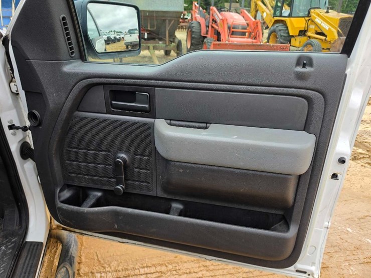 2013-ford-f150-image-8