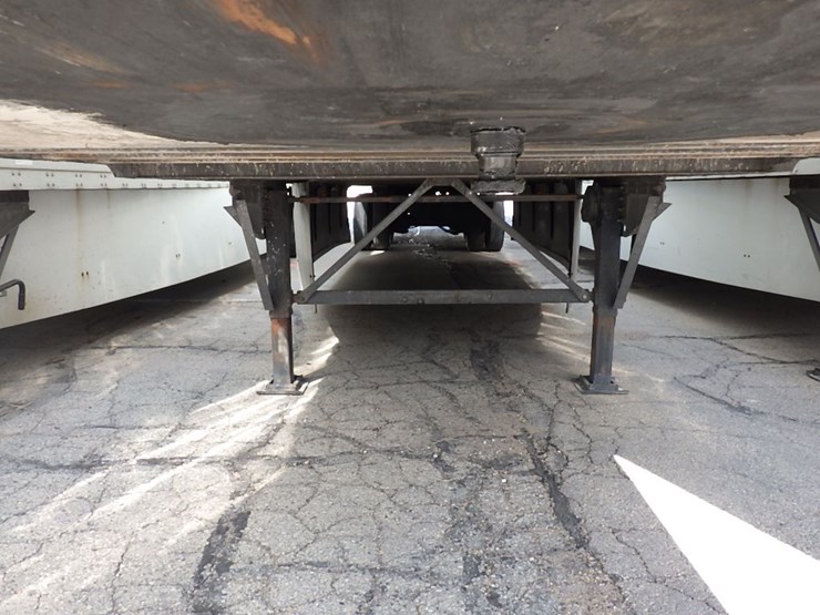 2021-stoughton-van-image-3