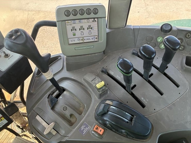 2009-john-deere-6230-image-28