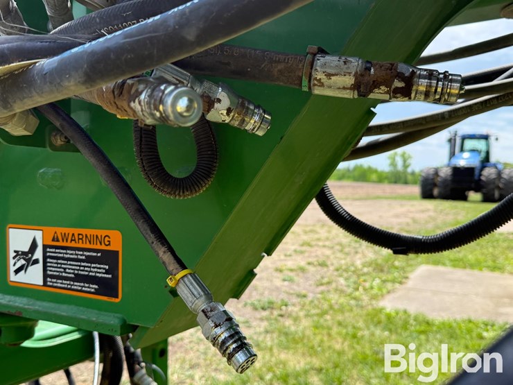 2013-john-deere-1790-ccs-image-15
