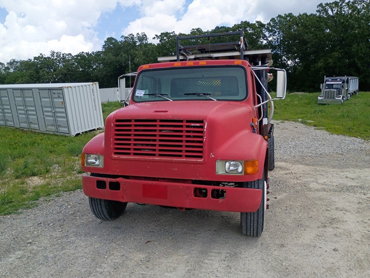 2000-international-4700-image-18