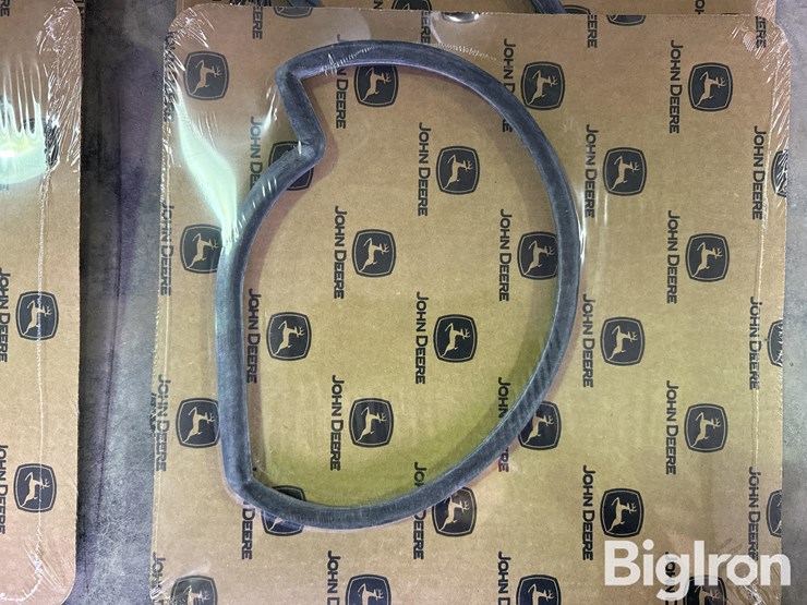 john-deere-planter-vacuum-seals/closing-wheel-assembly/bracket/opening-shank/down-psi-air-compressor-image-9