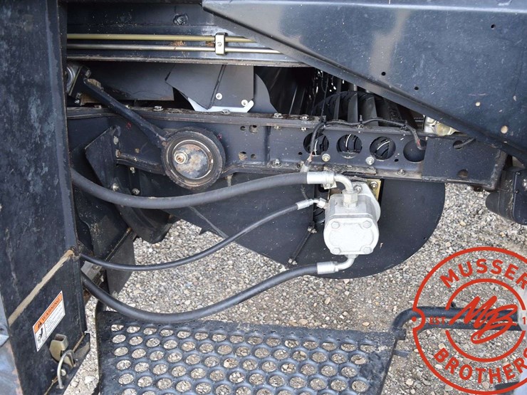 2005-case-ih-8010-image-48