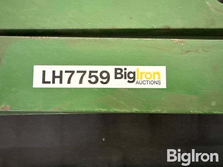 john-deere-16-image-6
