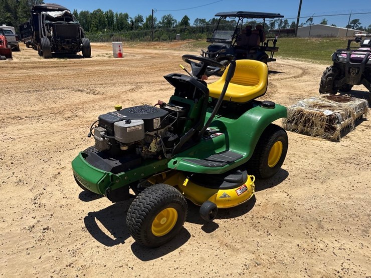 john-deere-la-image-2