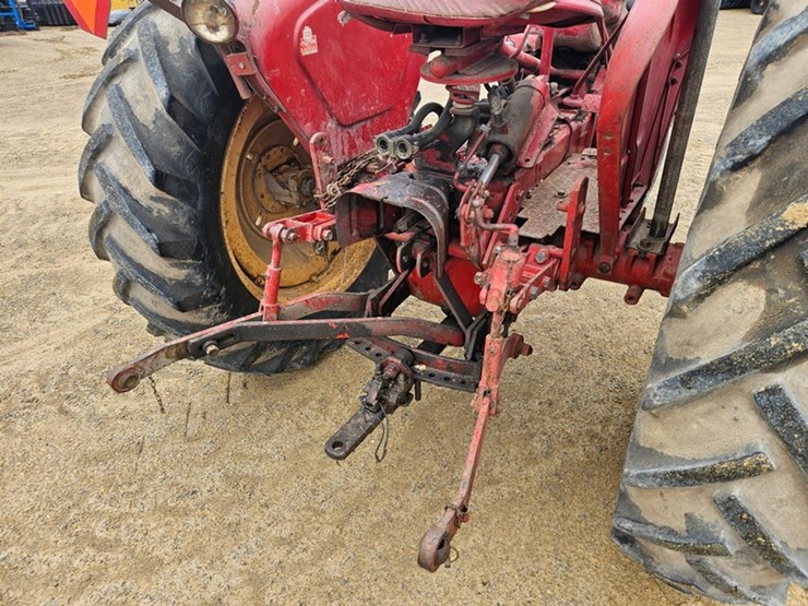 massey-ferguson-44-image-13