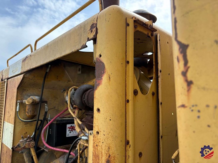 caterpillar-130g-image-85