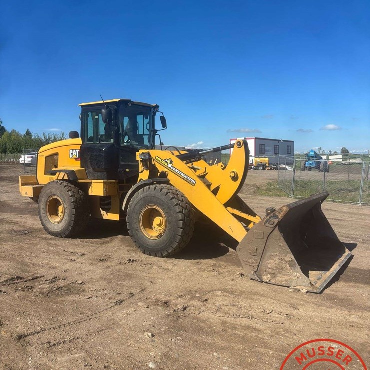 CATERPILLAR 938