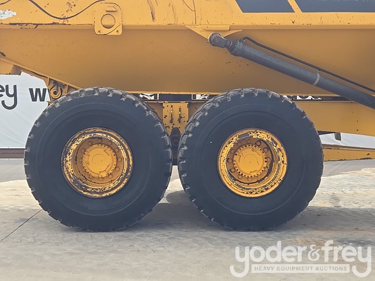 2020-volvo-a25g-image-14