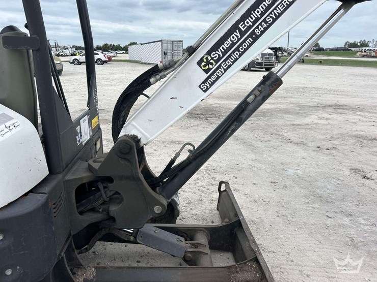 2019-bobcat-e32i-image-25