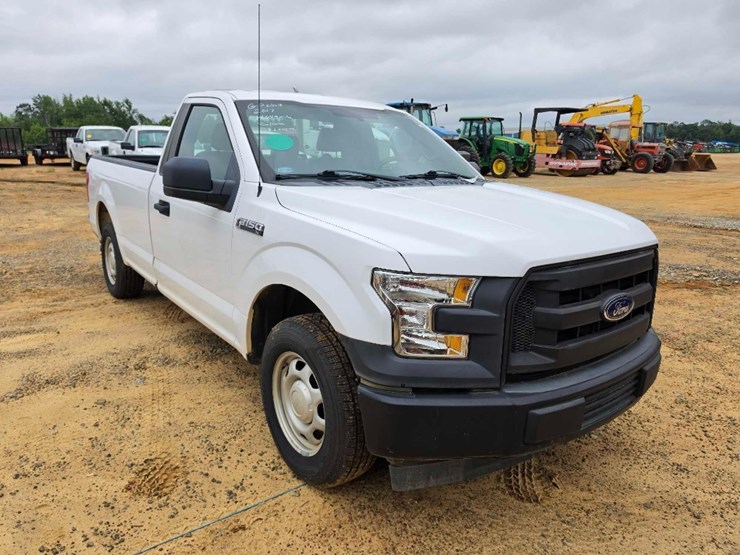2017-ford-f150-image-4