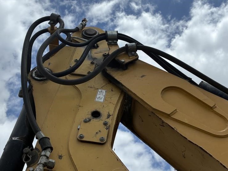 2008-caterpillar-430e-image-19
