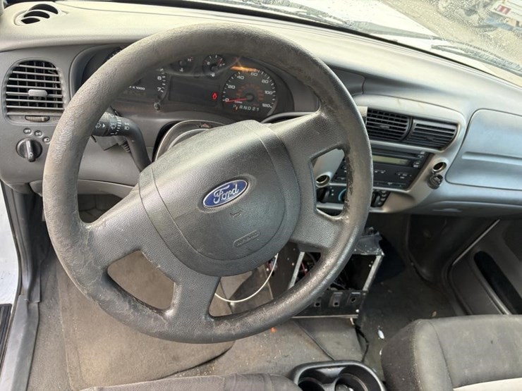 2005-ford-ranger-image-14