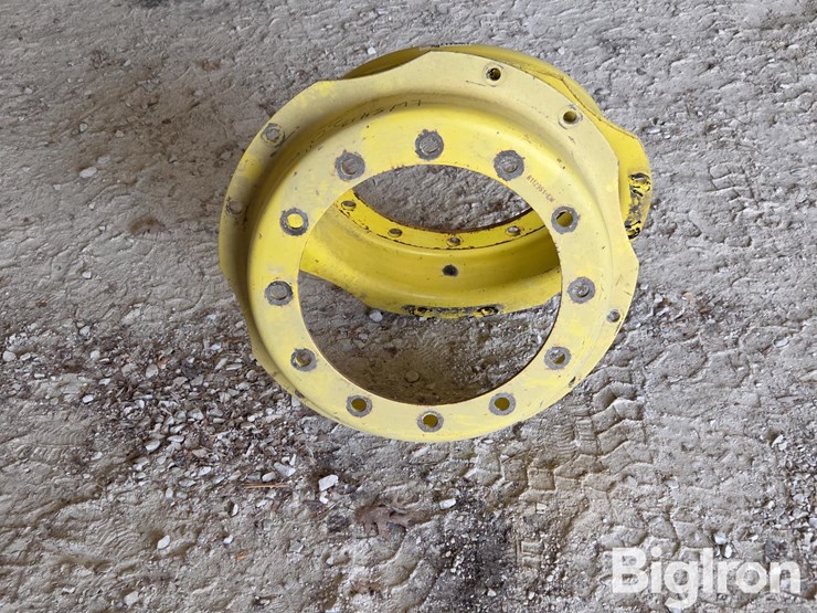 john-deere-30-image-6