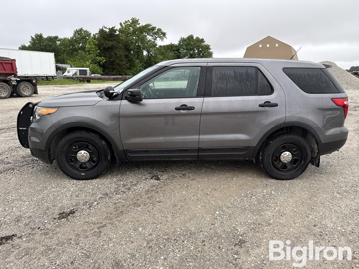 2015-ford-explorer-police-interceptor-image-8
