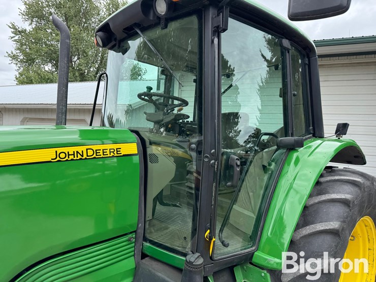 john-deere-7230-image-17