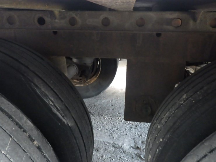 2005-utility-4000d-x-image-32