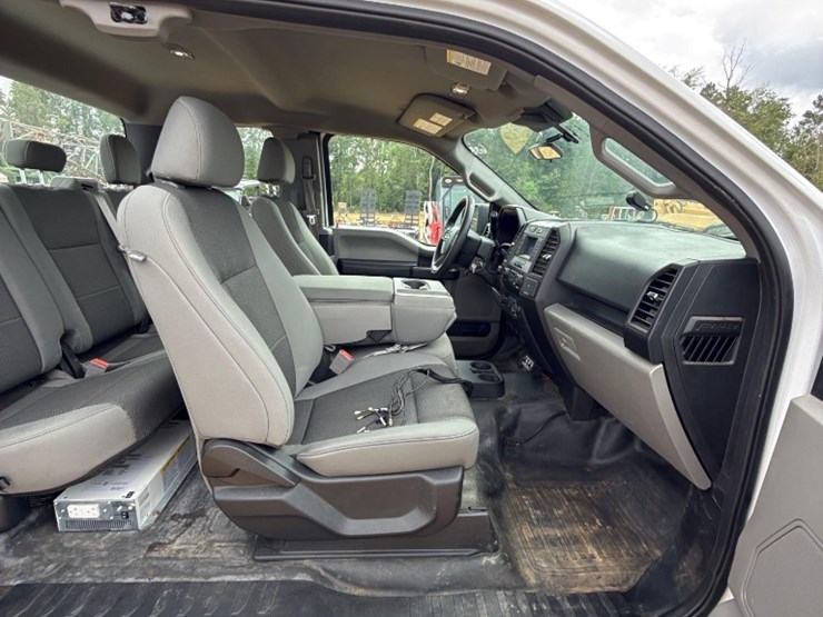 2019-ford-f150-image-9