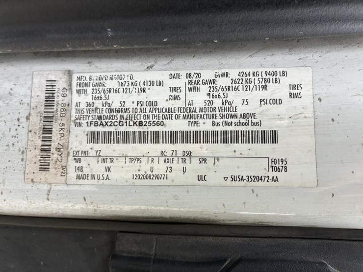 2020-ford-transit-image-24