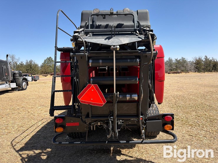 2014-case-ih-lb334-image-4